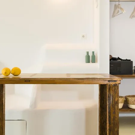 Iris Aparthotel Koundouros