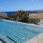 Apartahotel Iris 4*