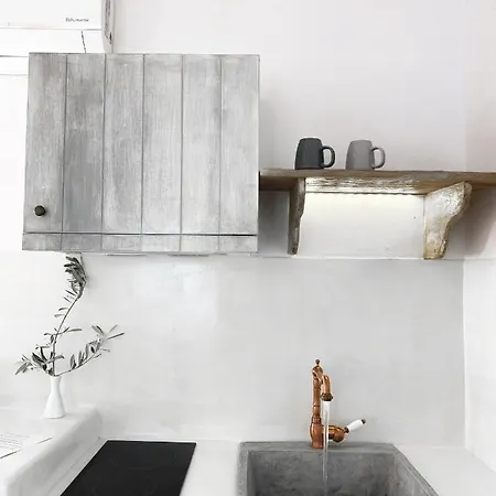 公寓式酒店 Iris Koundouros