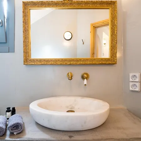 Apartahotel Iris Koundouros